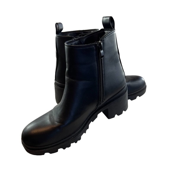 Cupio Women’s faux leather black booties combat casual. size 7  #S104 - Picture 12 of 13